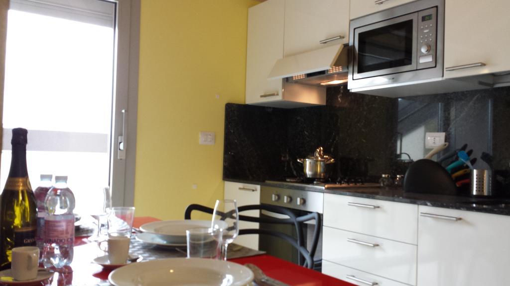 Residence Luna Di Monza Pokoj fotografie
