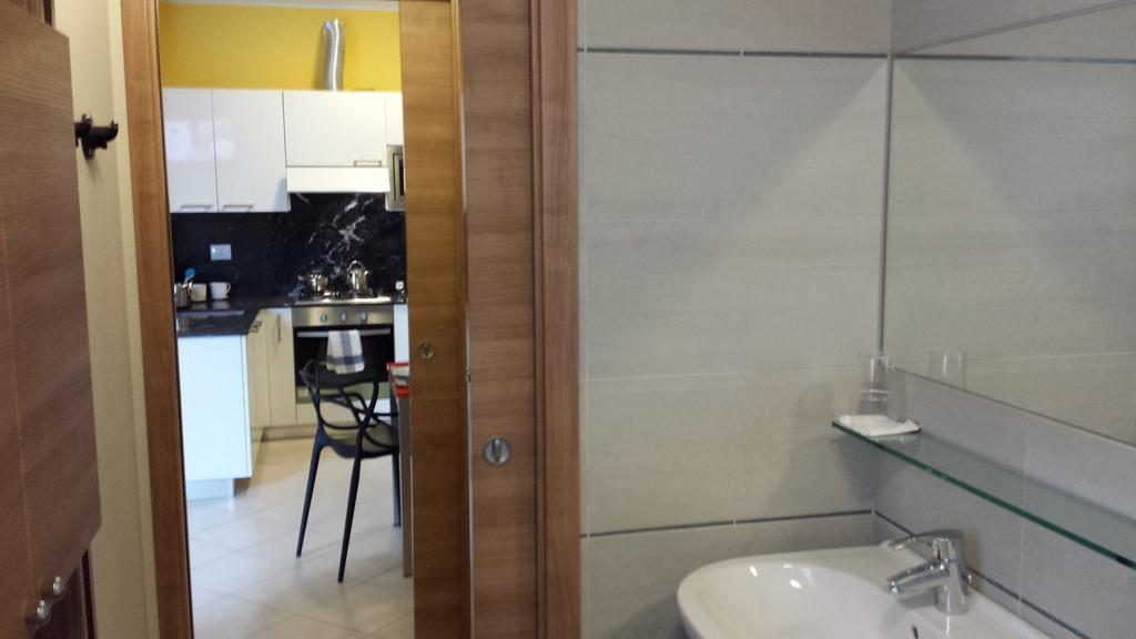 Residence Luna Di Monza Pokoj fotografie