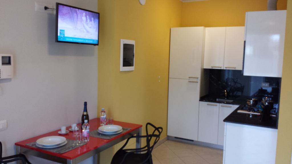 Residence Luna Di Monza Pokoj fotografie